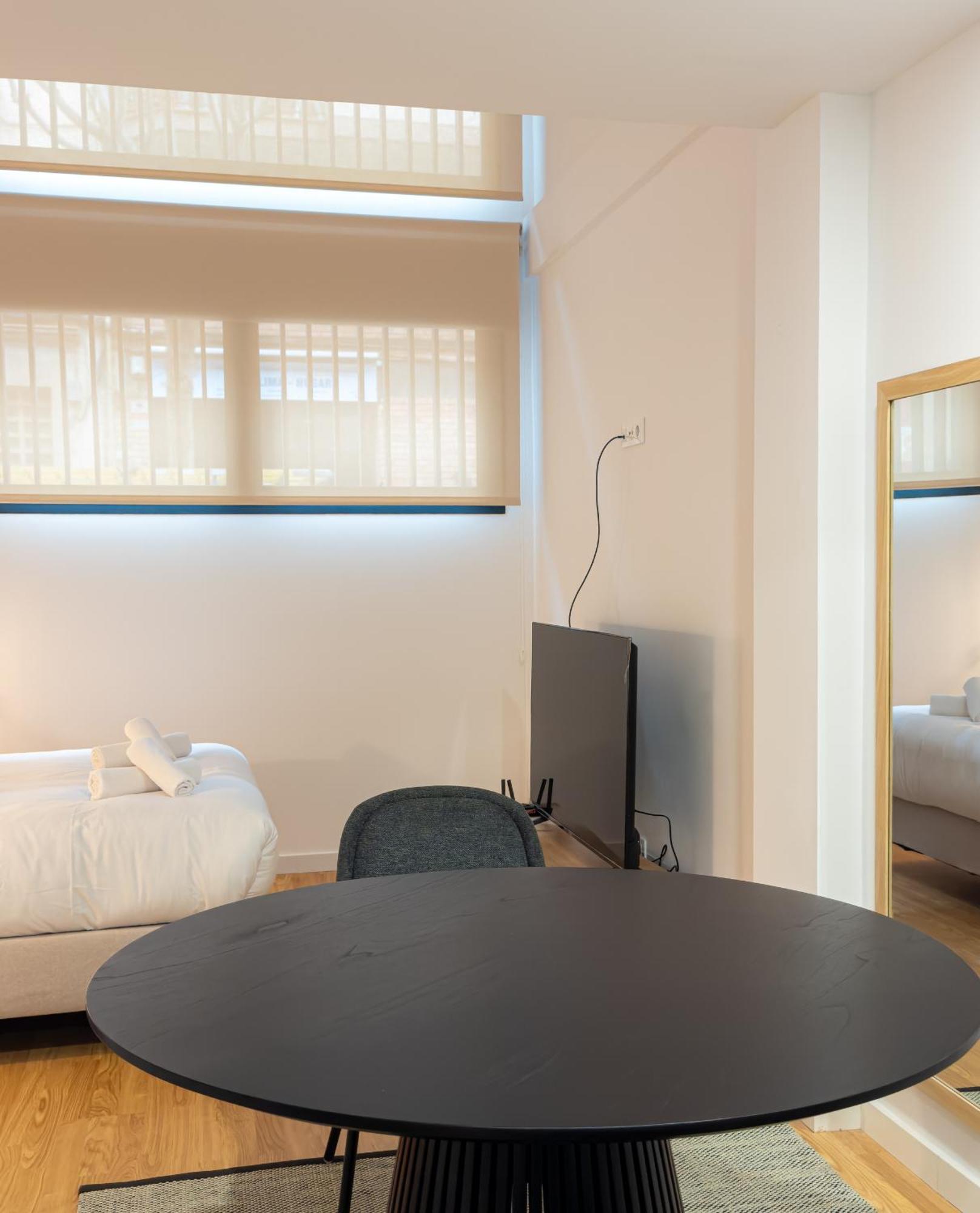 Stay U-Nique Apartments Albeniz Bcn 오스피탈레트 데 요브레가트 외부 사진