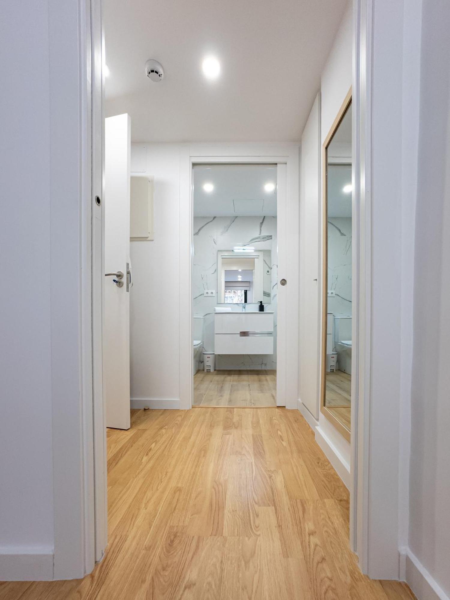 Stay U-Nique Apartments Albeniz Bcn 오스피탈레트 데 요브레가트 외부 사진