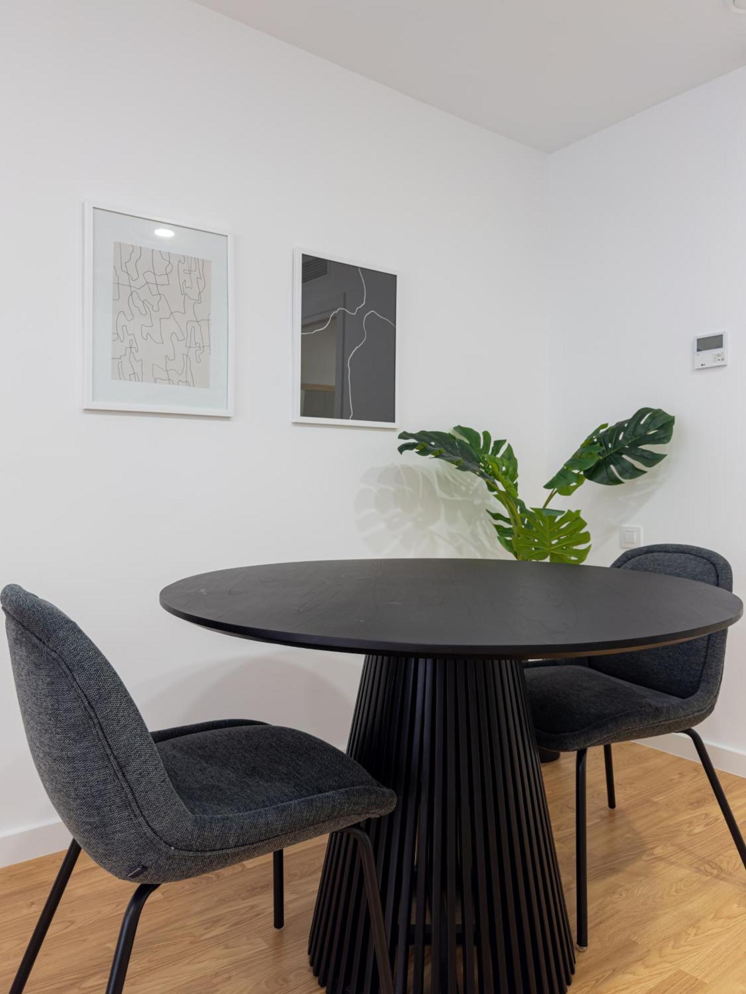 Stay U-Nique Apartments Albeniz Bcn 오스피탈레트 데 요브레가트 외부 사진